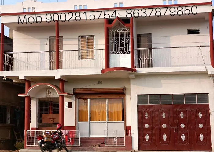 Shantiniketan Family Homestay