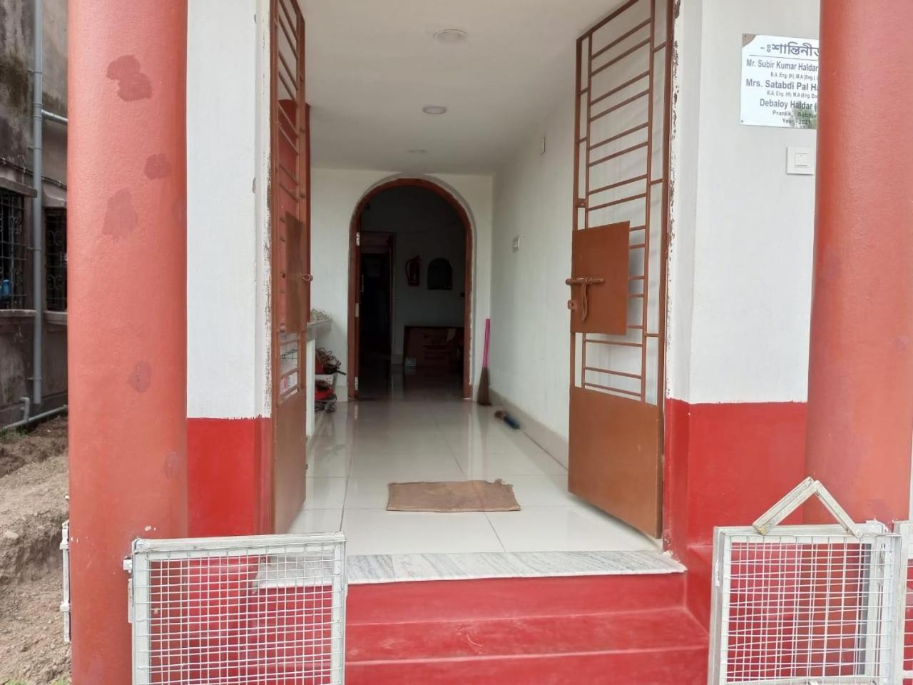 Shantiniketan Family Homestay