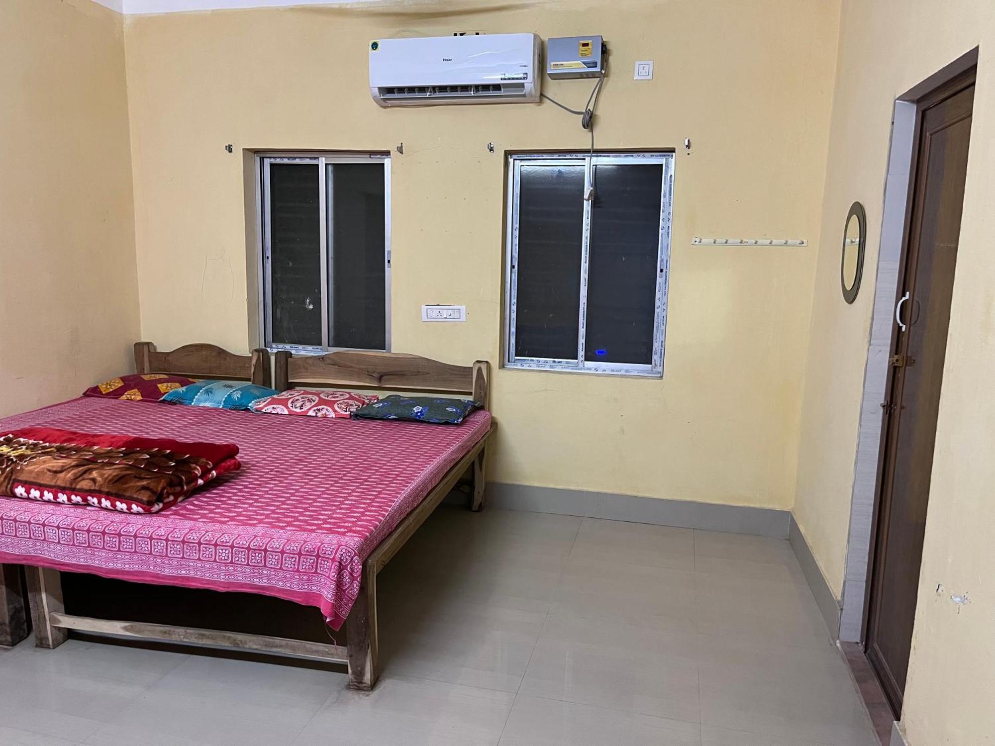 Shantiniketan Family Homestay Bolpur